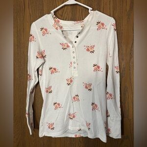Aerie Cream Floral Long Sleeve Henley